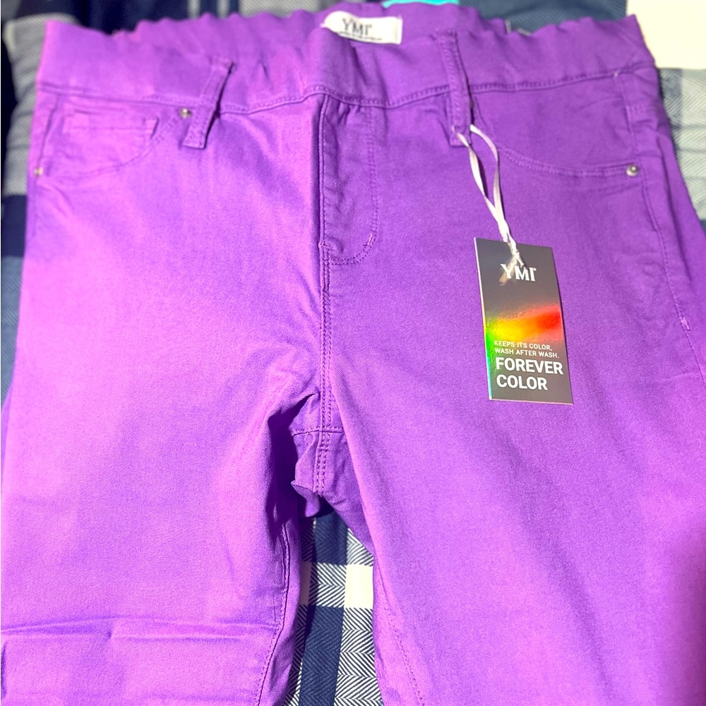YMI stretch Capri